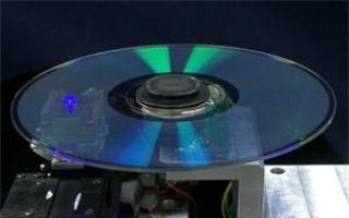 Кто изобрел CD-диск (компакт-диск)?